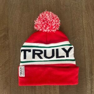 Truly‎ Toboggan with Pom Pom